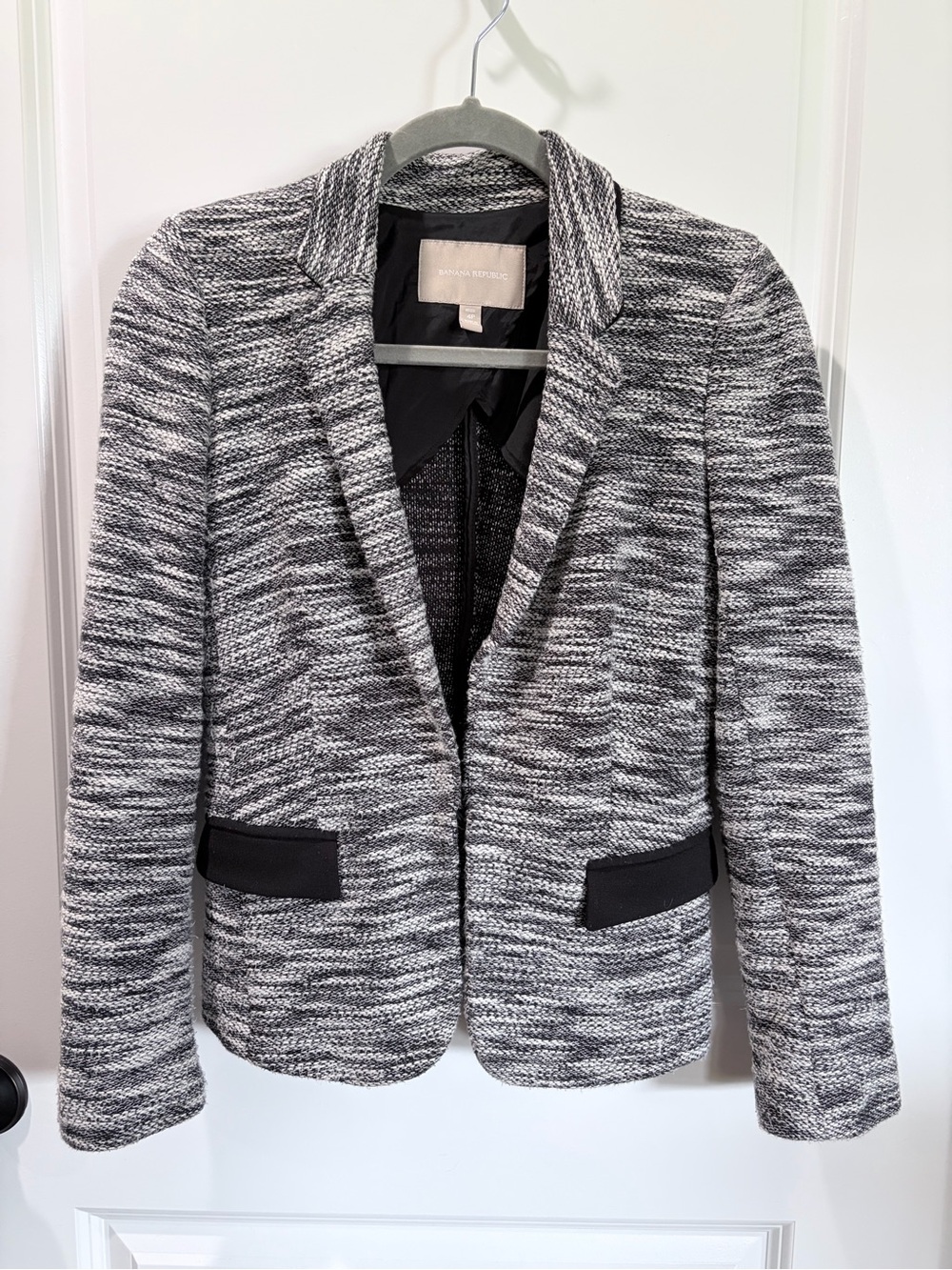 Banana Republic Adorable Black and White Knit Blazer